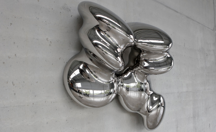 Carlo Borer, 456, Pulsar 1, 2020
146 x 104 x 48 cm 
57 kg
Wrought Stainless Steel
Edition of 7