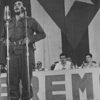 Alberto Korda, Che holding a speech, 1960s