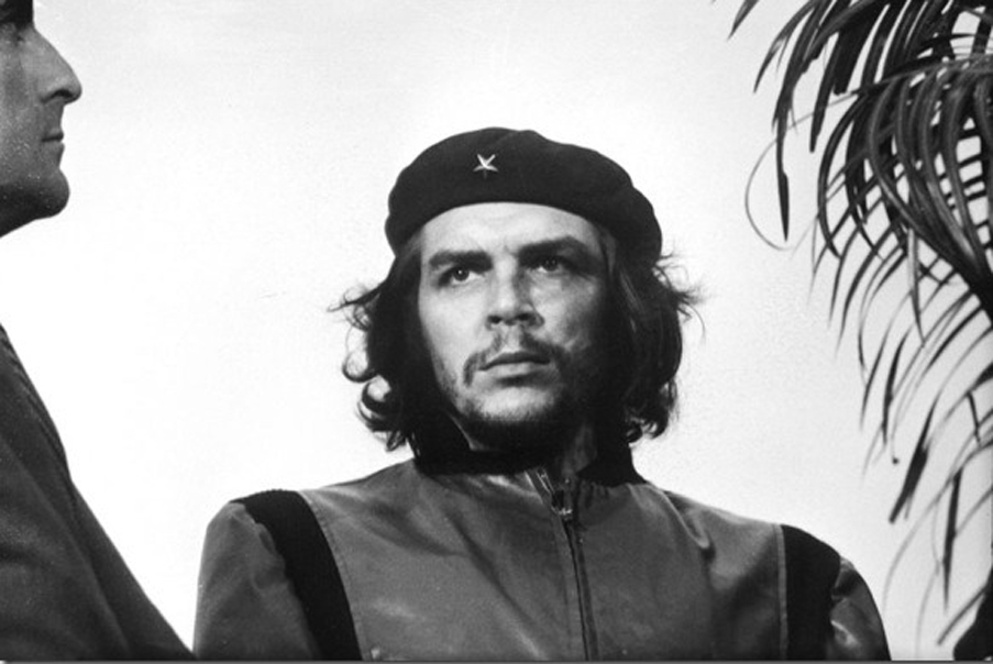 Alberto Korda, Guerrillero Heroico, Che Guevara, 1960s
Vintage gelatin silver print
23 x 30 cm 
