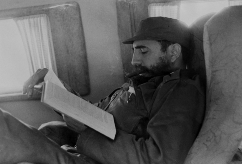 Alberto Korda, Commandante Fidel Castro. Recorrido Oriente, 1960s
Vintage gelatin silver print, ferrotyped
17 x 24,2 cm
