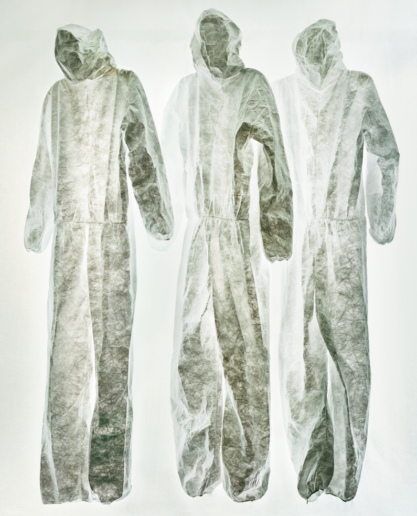 Sonja Braas, Suits, 2016
Pigment Print
176 x 144 cm
Edition of 8 + 2 AP 