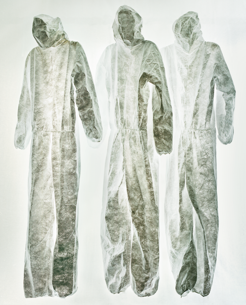 Sonja Braas, Suits, 2016
Pigment Print
176 x 144 cm
Edition of 8 + 2 AP 