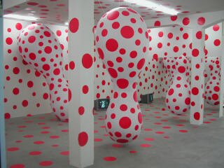 Installation view, Fabian & Claude Walter Galerie
One of the first solo exhibitions of Yayoi Kusama in Europe and the first one in Switzerland. 