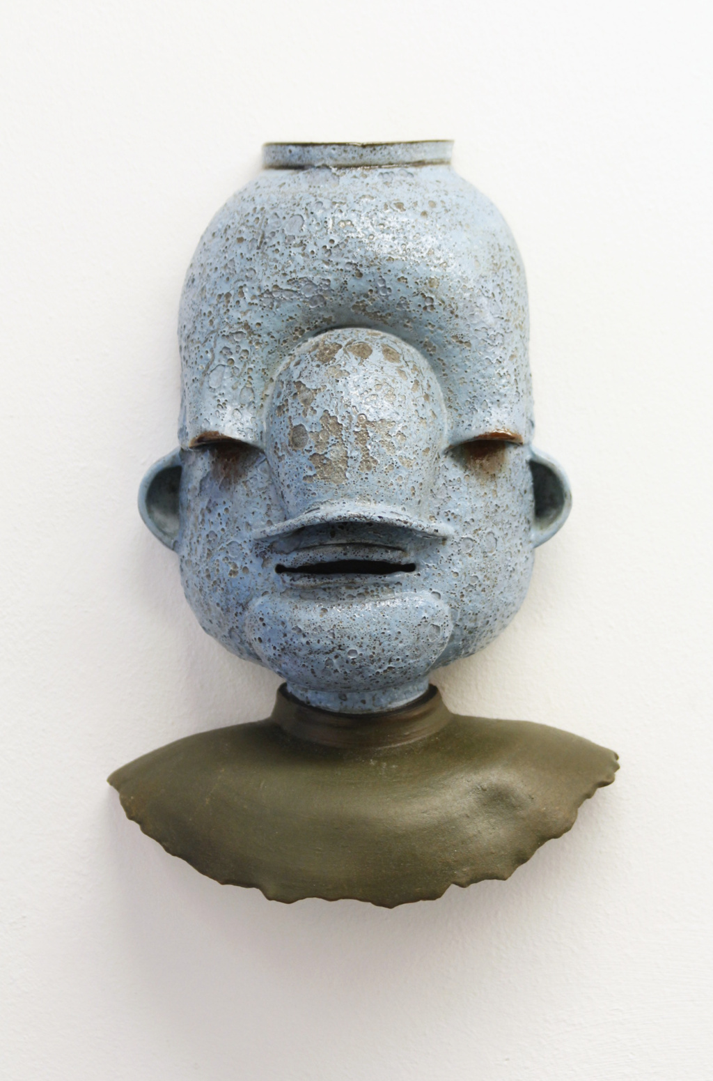 Gabi Hamm, Untitled #15, 2017-2020
Glazed clay
Height 26 cm