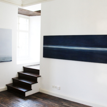 Installation view, in the blue, Fabian & Claude Walter Galerie