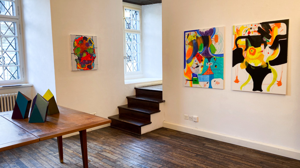 Gallery space
showcasing: Hanna Roeckle, Gottfried Honegger, Joanne Greenbaum