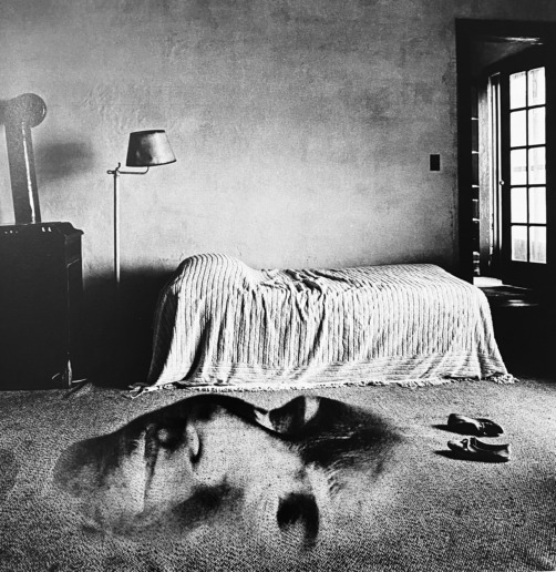 Jerry Uelsmann, Untitled, 1968
Gelatin silver print
27 x 27 cm (image) / 35,5 x 28 (sheet)
Signed and dated by photographer recto