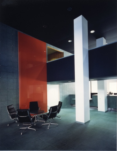 Adrian Schiess, SUVA Basel, Switzerland
Architecture by Herzog & de Meuron, Basel, Switzerland