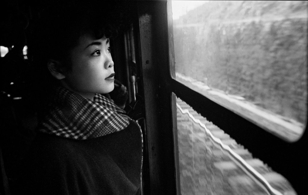 Werner Bischof (CH 1916 - 1954)
JAPAN. Tokyo. 1951. 20 year old Michiko JINUMA, a fashion student on her way to town.