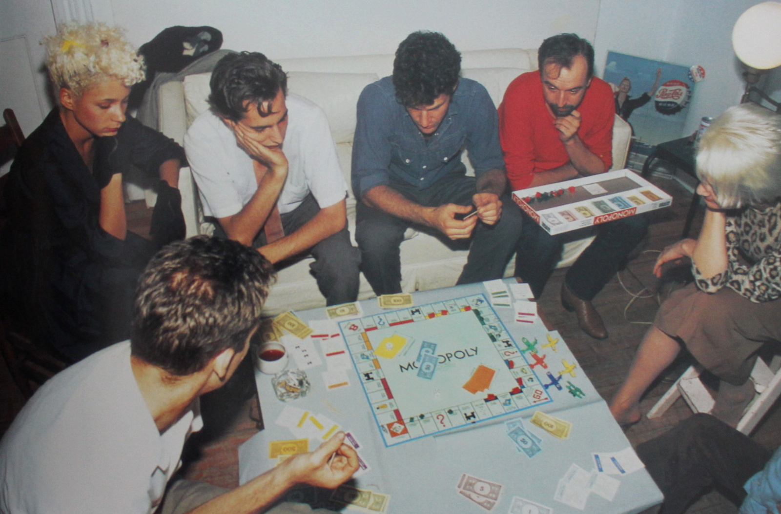 Nan Goldin, Monopoly Game, New York, 1980
65 x 96 cm
AP 5, Edition von 25 + AP
Signed, dated and captioned by photographer verso