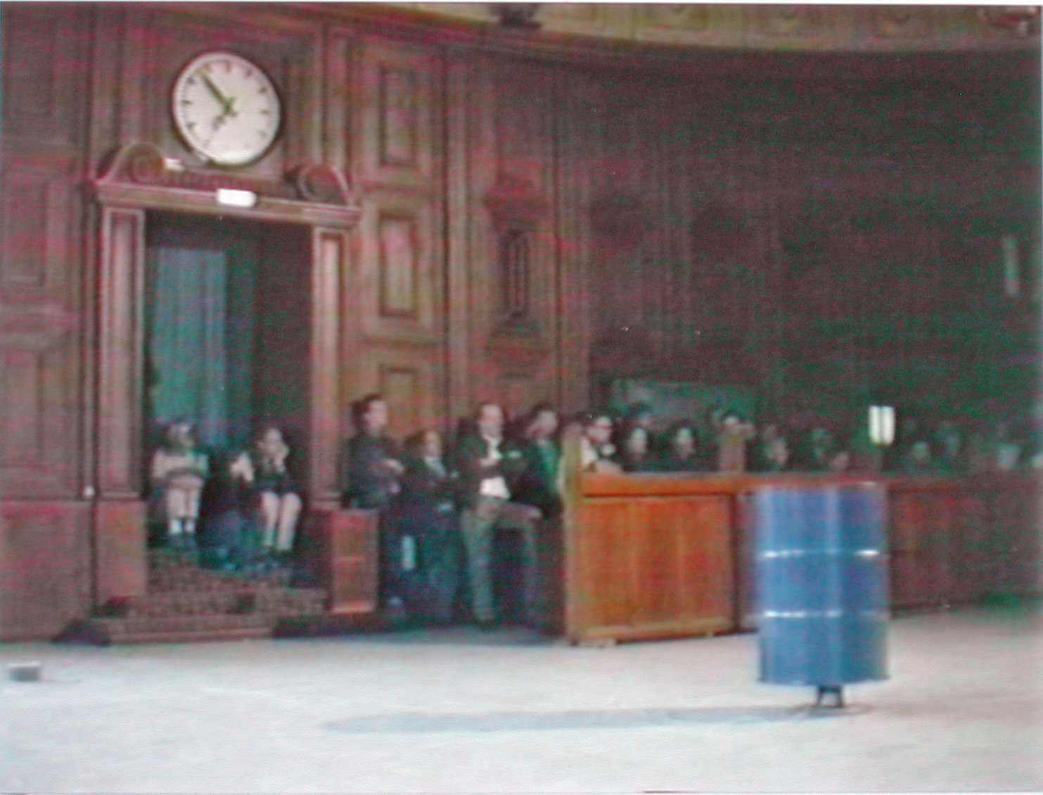 Roman Signer, Performance, Kunst-Buffet Badischer Bahnhof Basel, 1989
6 Video-Outprints
Edition of 30